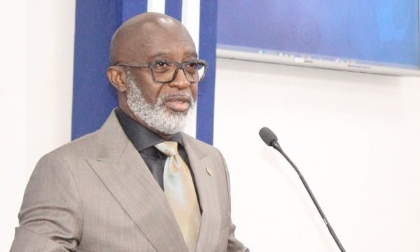 African-Agencies-Mr-Yoofi-Grant-inset-addressing-the-press.-Photo.-Ebo-Gorman.jpg