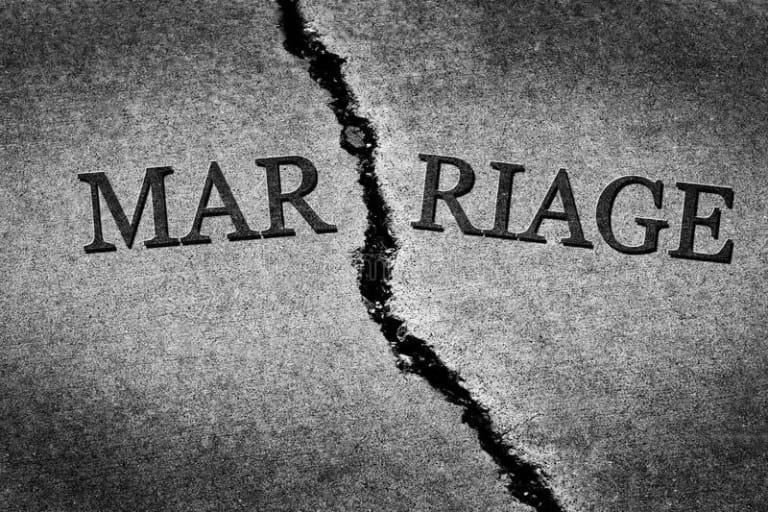 broken-marriage-divorce-couple.jpg