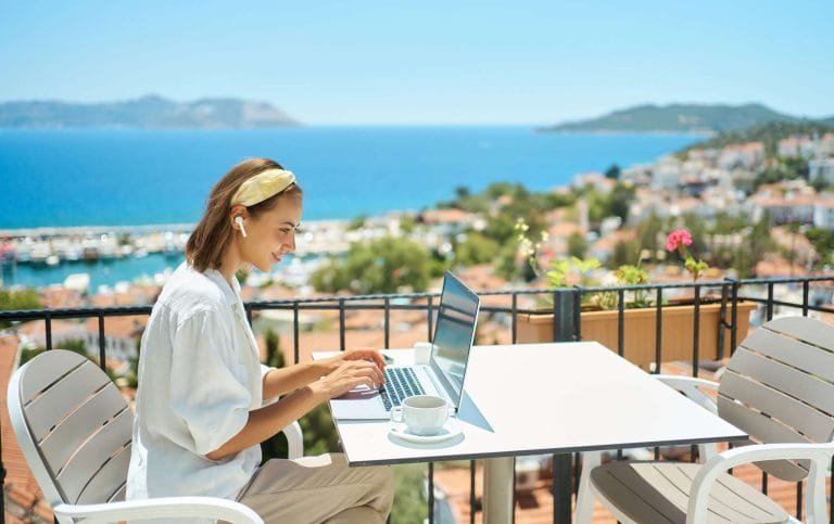 remote-working-data.jpg