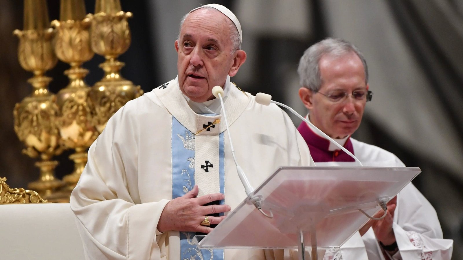 Pope-Francis-apologizes.jpg