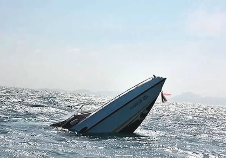boat-mishap.jpg