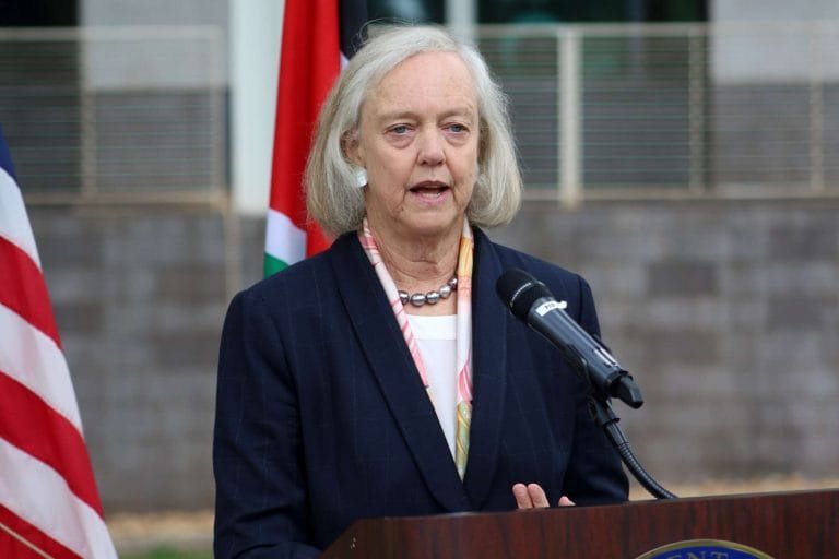 meg-whitman-data.jpg