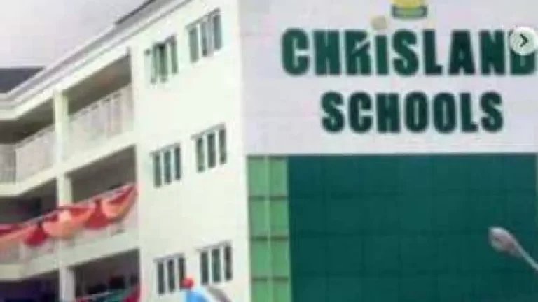Chrisland-school.jpg
