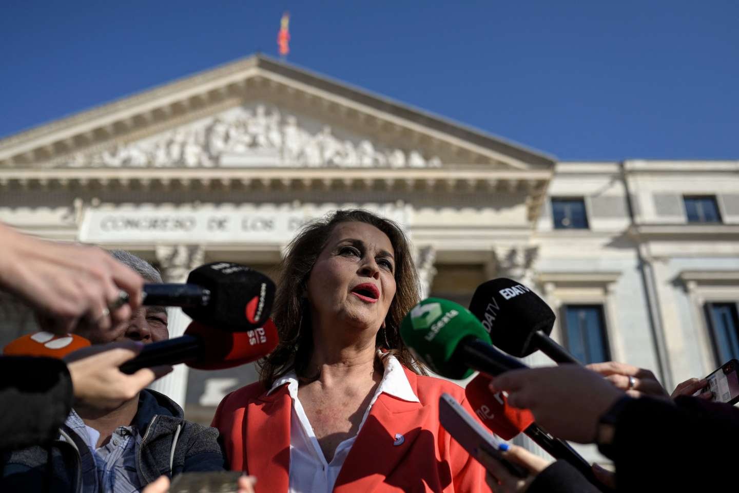 Spain-approves-law-creating-menstrual-leave.jpeg