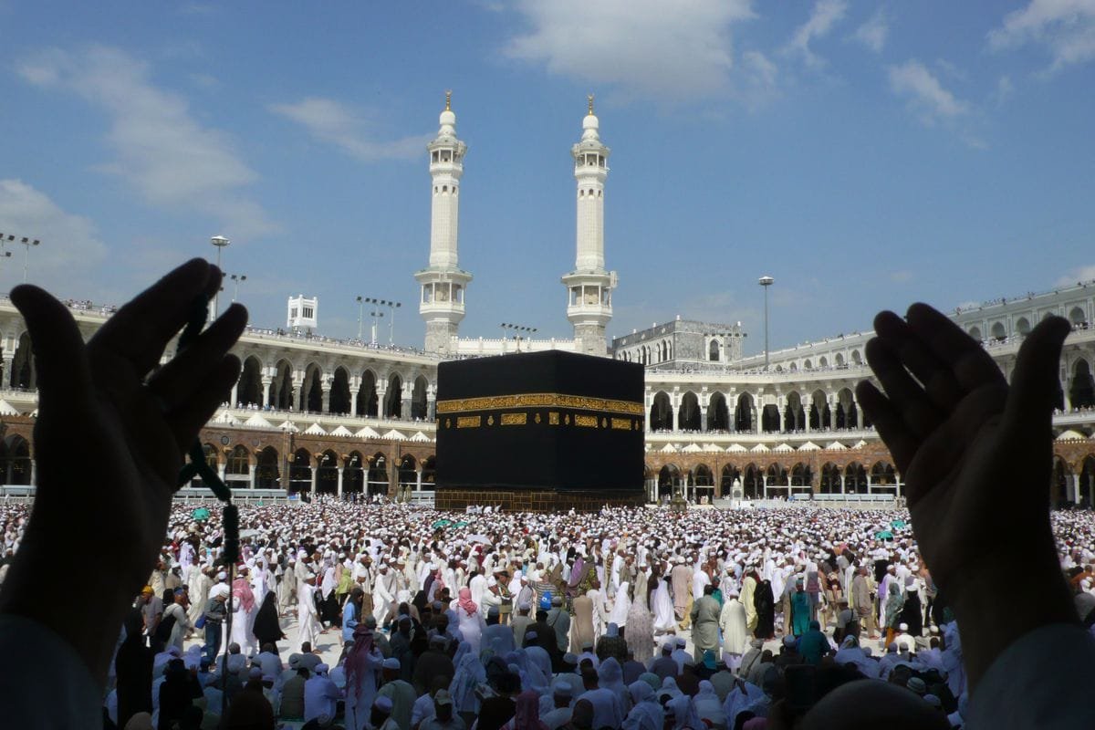 hajj-pilgrimage.jpg