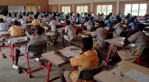 Amidst-growing-insecurity-in-Bawku-Some-BECE-candidates-writing-the-exams-.jpg