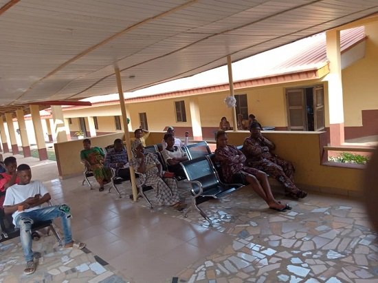 People-waiting-to-see-a-doctor-at-General-Hospital-Idanre.jpg