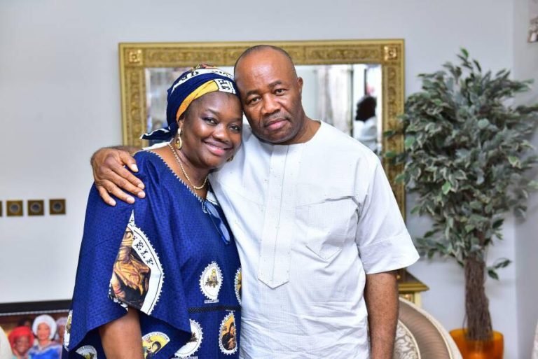 akpabio-and-wife.jpg