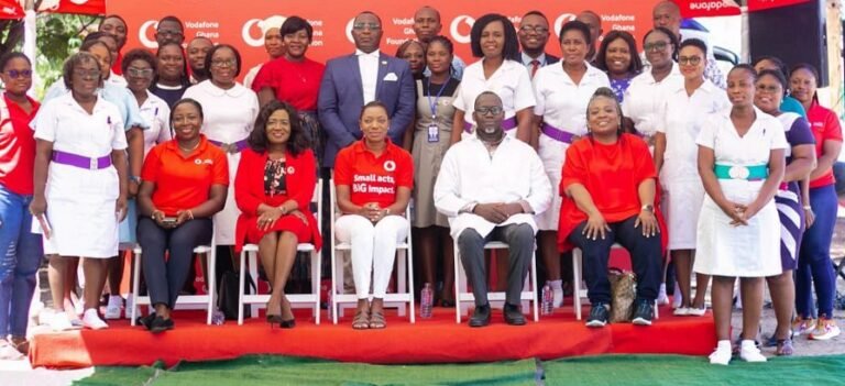Vodafone-Ghana-Foundation-team-with-staff-of-Tema-General-Hospital.jpg