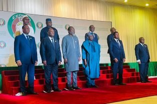 ecowas leaders