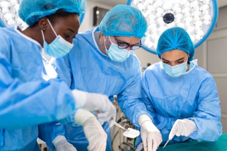 surgeon-team-uniform-performs-operation-patient-cardiac-surgery-clinic-modern-medicine-professional-team-surgeons-health_657921-29